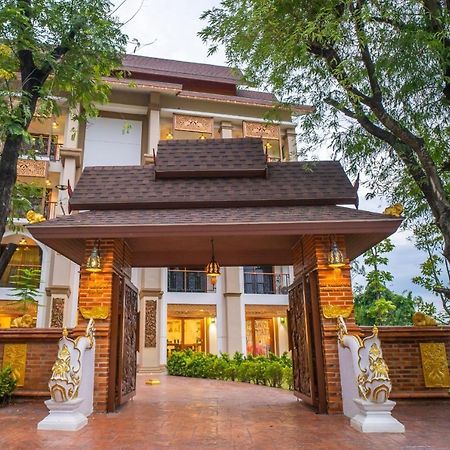 Siri Nakornpink Chiang Mai Hotel Sha Plus Εξωτερικό φωτογραφία